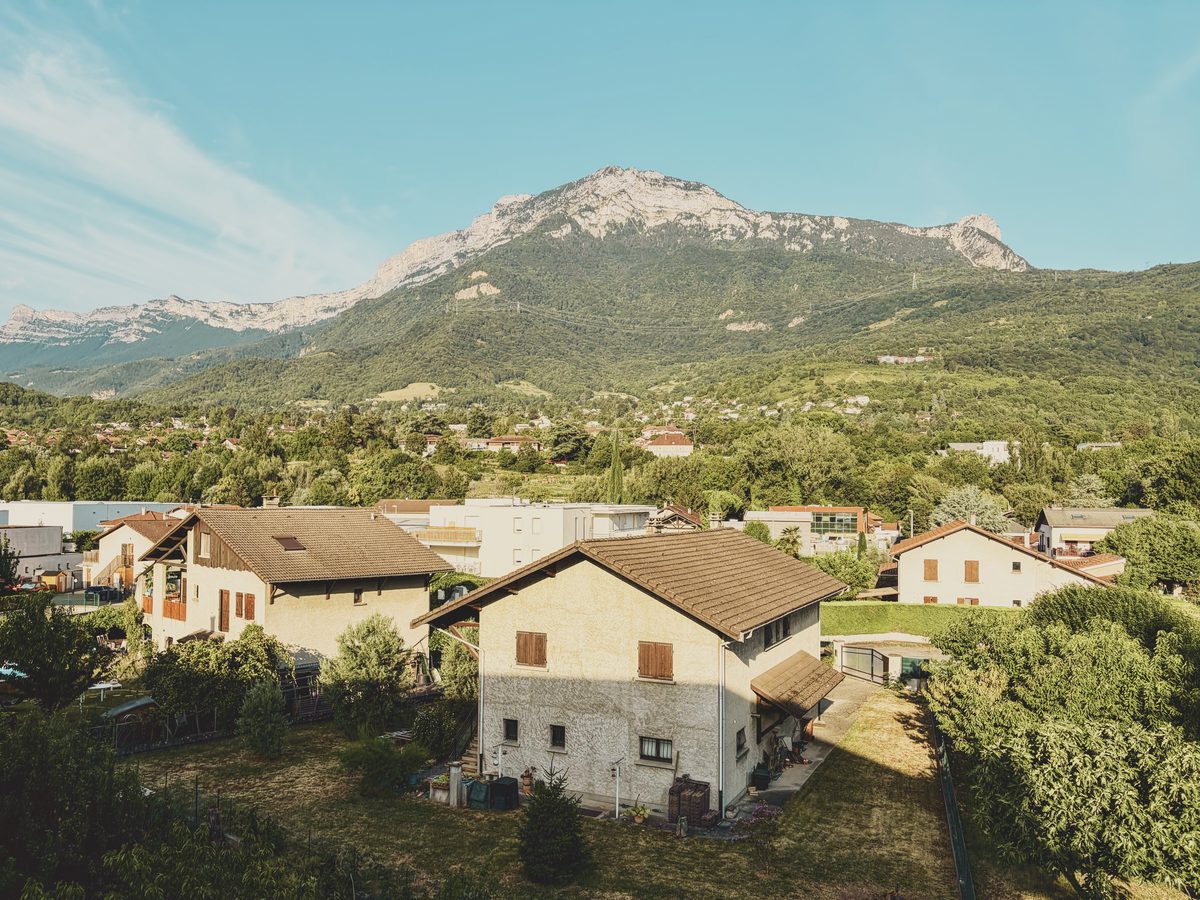 The Moucherotte viewed from this week’s office. Image Anthony Nelzin-Santos.